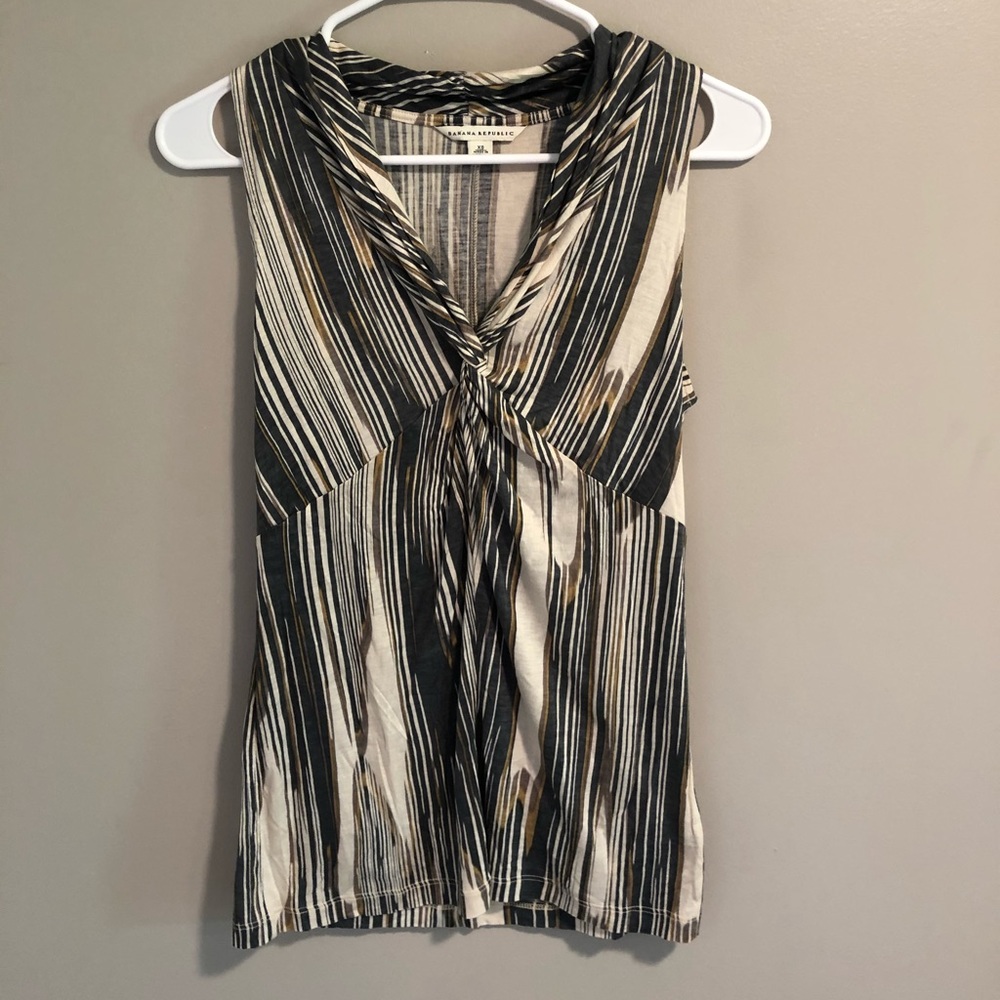 EUC Banana Republic blouse